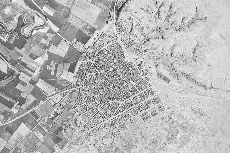 Ortofoto de 1956-1957 del núcleo de Tauste