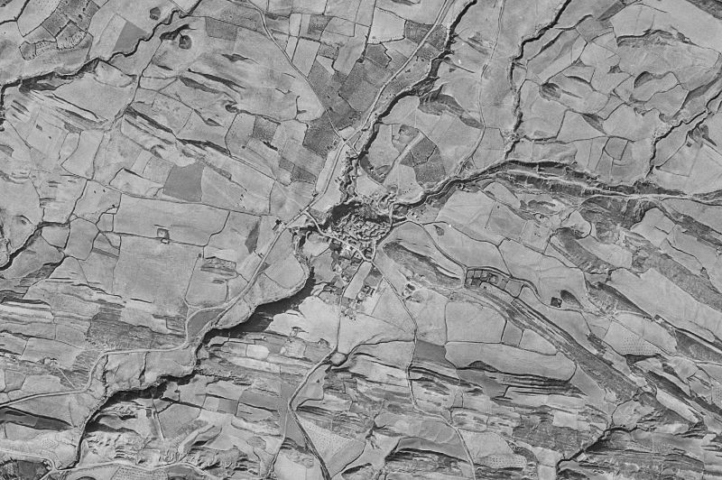 Ortofoto de 1956-1957 del núcleo de Urriés